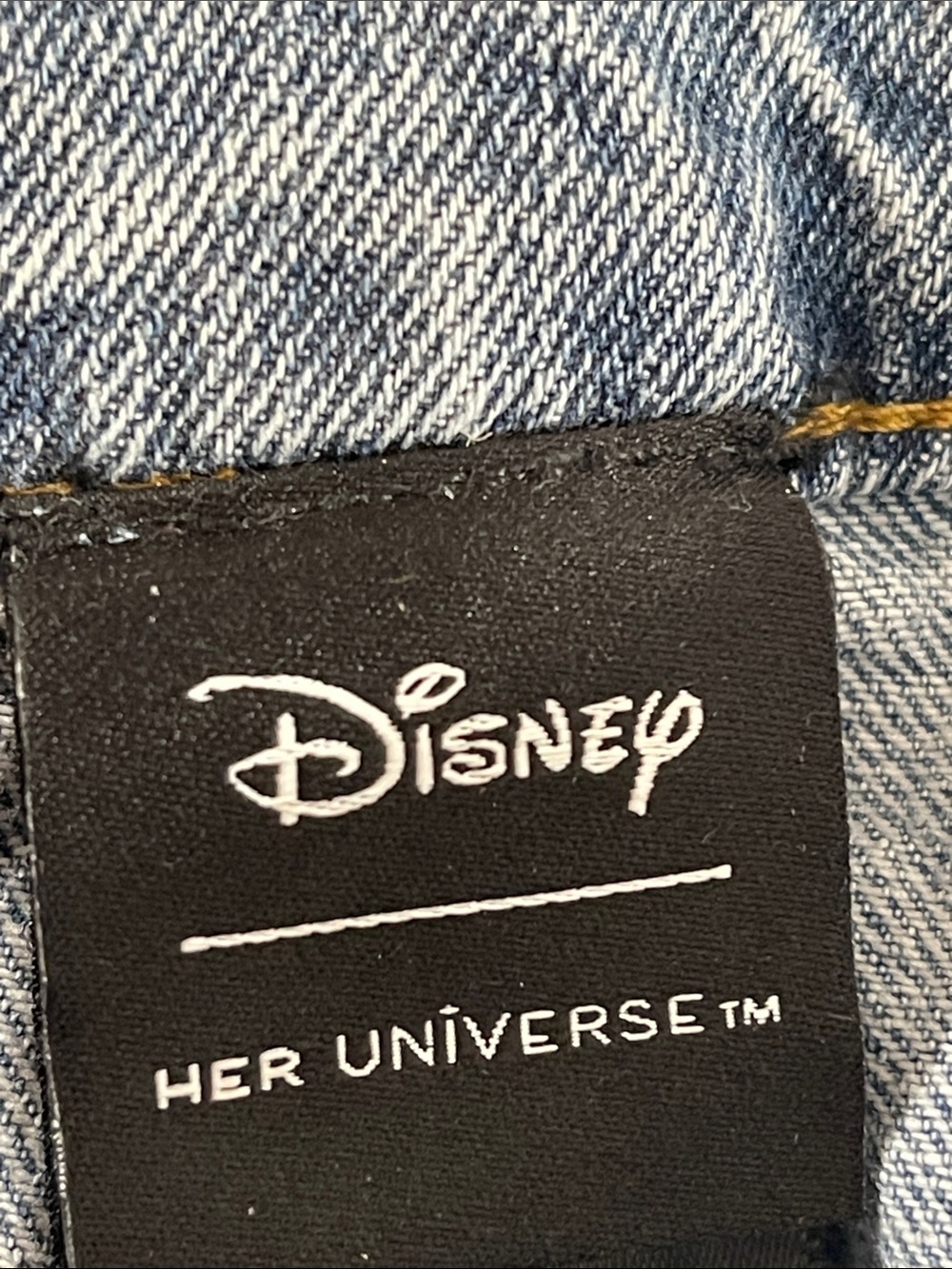Her Universe Disney A Goofy Movie Max & Powerline Belted Straight Leg Denim Jean - Picture 10 of 13